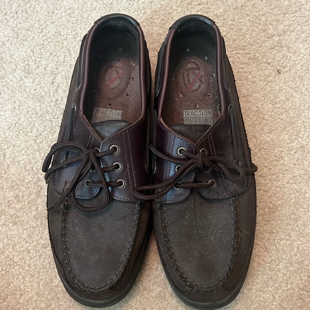 Men’s Traction Street Cars Men’s Shoes - size 12